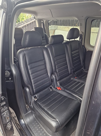 Volkswagen Caddy Maxi 10 of 10