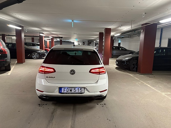 Volkswagen Golf VII 3 of 5