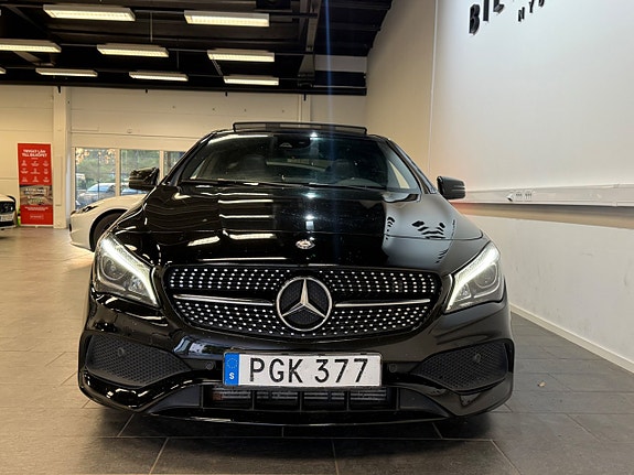 Mercedes-Benz CLA220 d 3 of 5