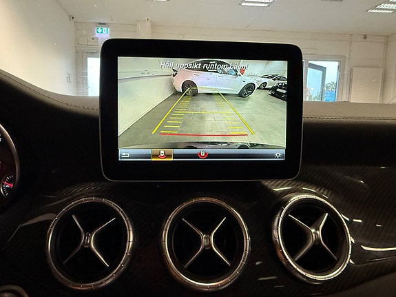 Mercedes-Benz CLA220 d 11 of 14