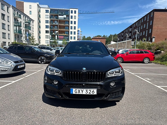 BMW X6 8 of 17