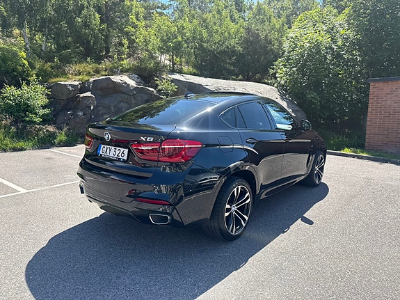 BMW X6 5 of 17