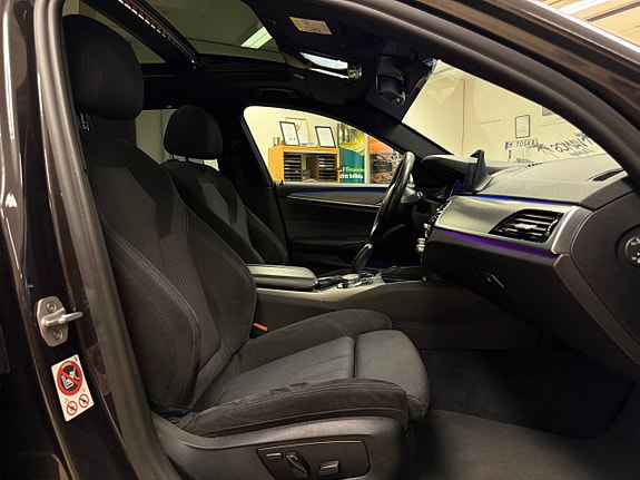 BMW 520d 19 of 25