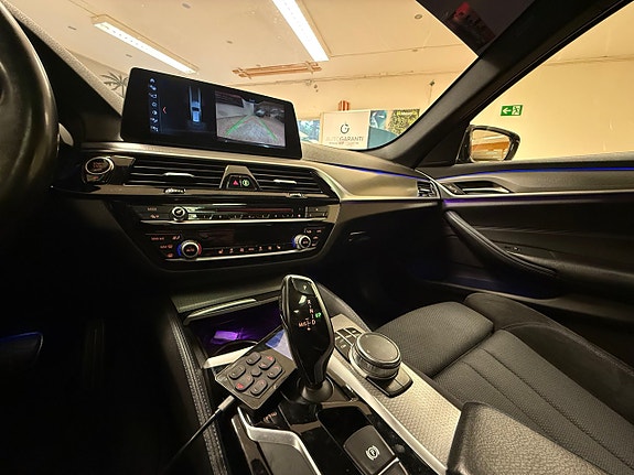 BMW 520d 21 of 25
