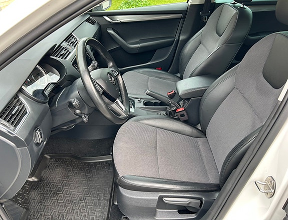 Skoda Octavia 4 of 5