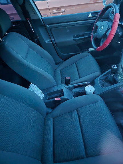 Volkswagen Golf V 4 of 5
