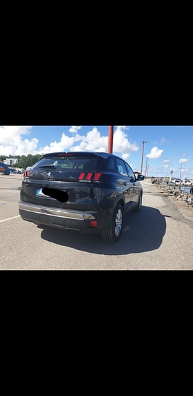 Peugeot 3008 4 of 5