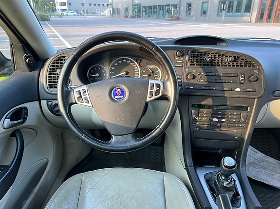 Saab 9-3 5 of 5