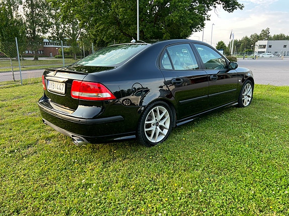 Saab 9-3 3 of 5
