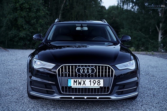 Audi A6 allroad 2 of 5