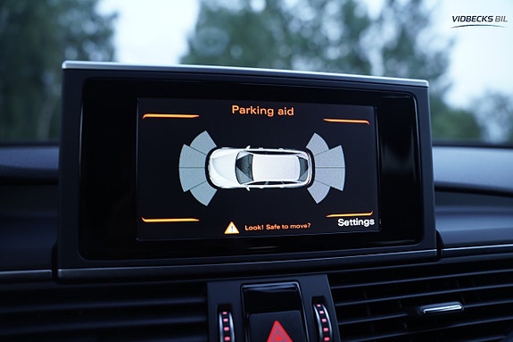 Audi A6 allroad 13 of 16