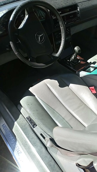 Mercedes-Benz 300 SL 4 of 5