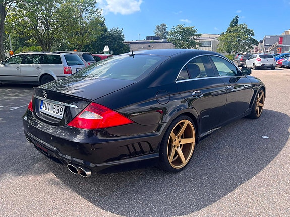 Mercedes-Benz CLS350 4 of 10