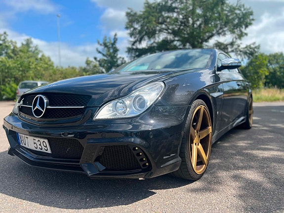 Mercedes-Benz CLS350 3 of 10