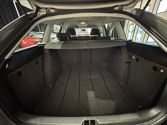 Skoda Octavia 14 of 16