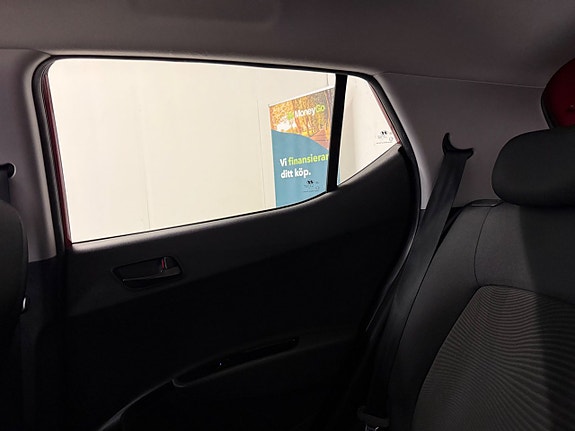 Hyundai i10 23 of 23