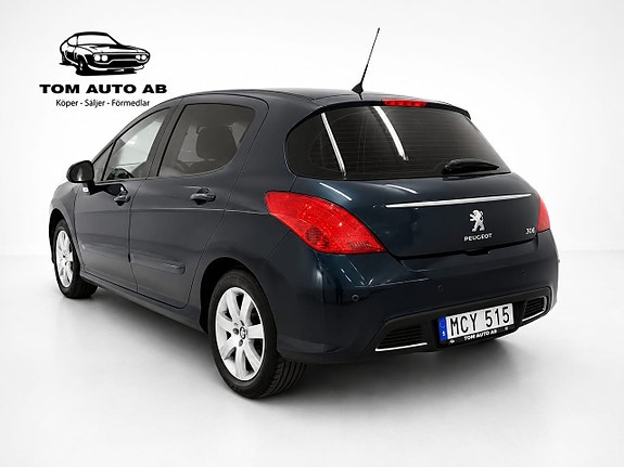Peugeot 308 3 of 5