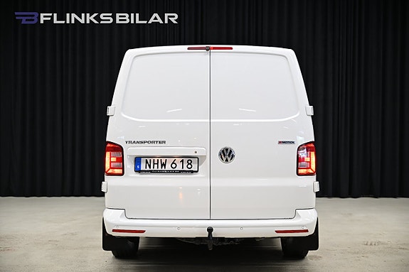 Volkswagen Transporter 16 of 30
