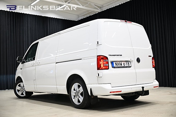 Volkswagen Transporter 6 of 30