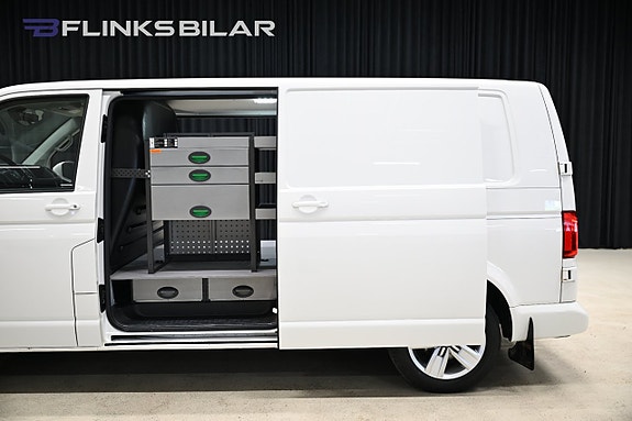 Volkswagen Transporter 7 of 30