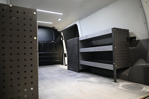 Volkswagen Transporter 12 of 30