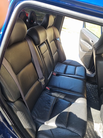 Volvo V70 5 of 5