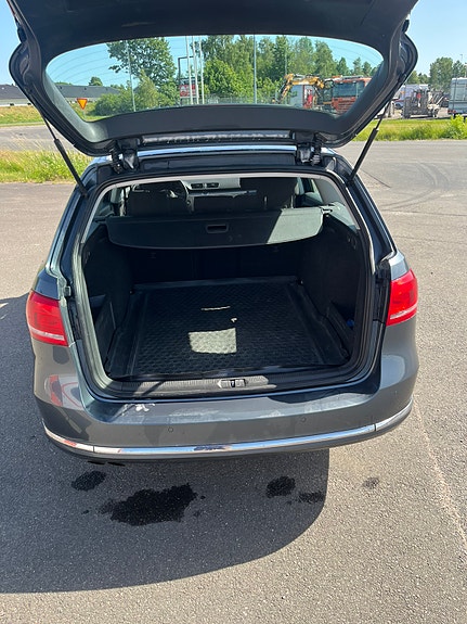 Volkswagen Passat 5 of 5