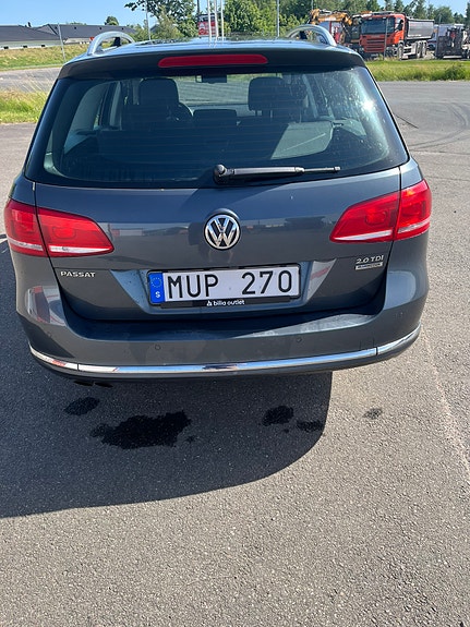 Volkswagen Passat 4 of 5