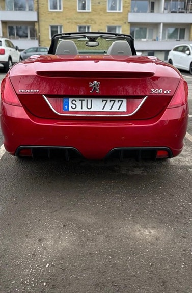 Peugeot 308 4 of 5