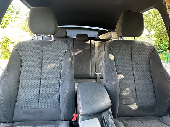 BMW 118i 26 of 30