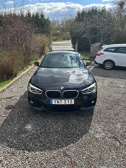 BMW 118i 9 of 30