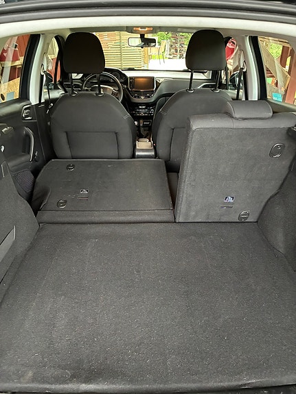 Peugeot 2008 7 of 10