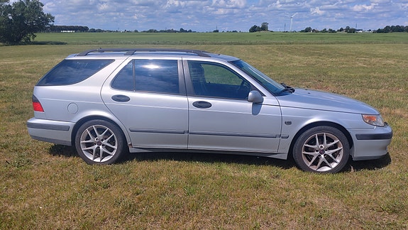 Saab 9-5 5 of 12