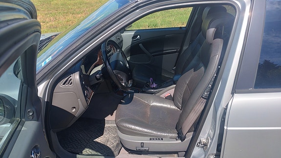 Saab 9-5 7 of 12