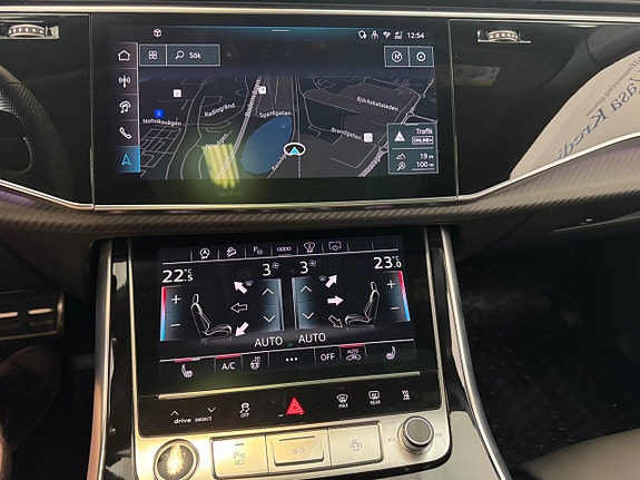 Audi Q8 17 of 22