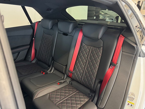 Audi Q8 22 of 22