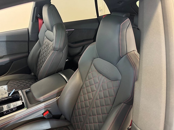 Audi Q8 21 of 22
