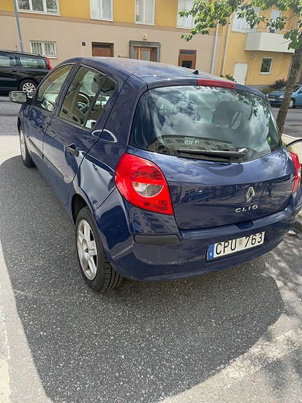 Renault Clio 3 of 5