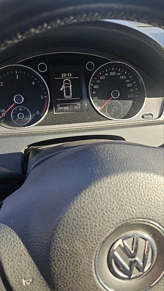 Volkswagen Passat 6 of 6