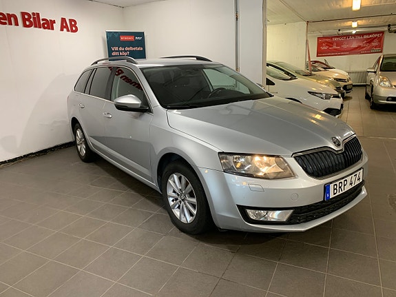 Skoda Octavia 2 of 5