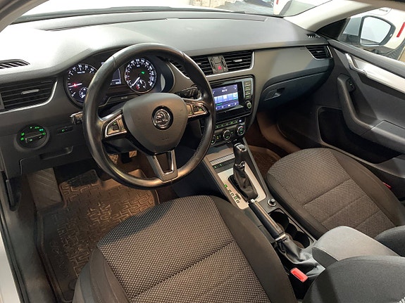 Skoda Octavia 14 of 22