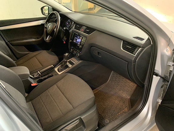 Skoda Octavia 19 of 22