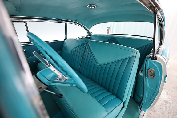 Chevrolet Bel Air 28 of 30