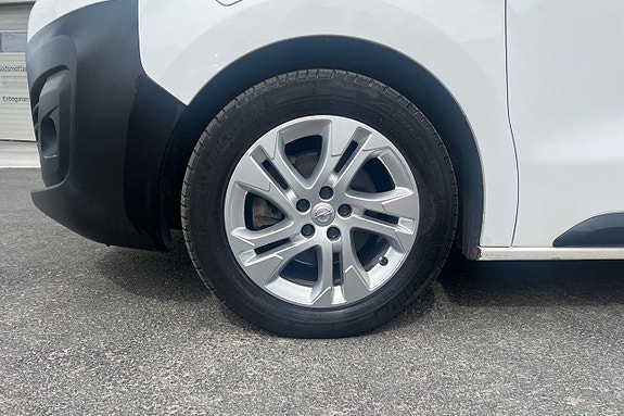 Opel Vivaro-e 20 of 22