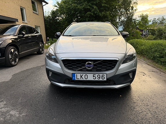 Volvo V40 Cross Country 4 of 5