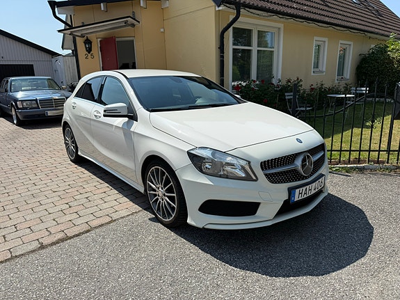 Mercedes-Benz A180 3 of 5