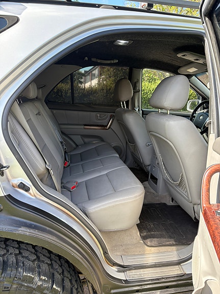Kia Sorento 5 of 5
