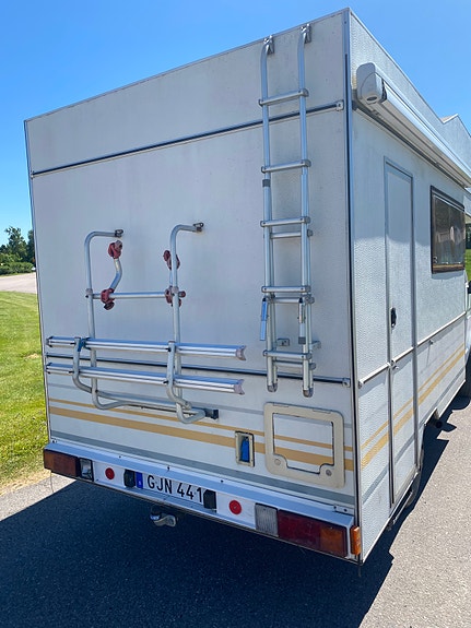 Iveco 30.9 2 of 5