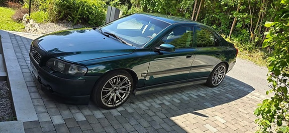 Volvo S60 3 of 4