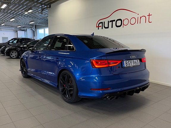 Audi S3 5 of 5